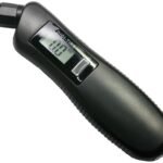 Digital Tyre Gauge With Illuminated Gauge And Flashlight